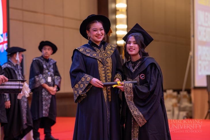 Prime Minister Hun Manet joins graduation celebration of 540 Limkokwing graduates