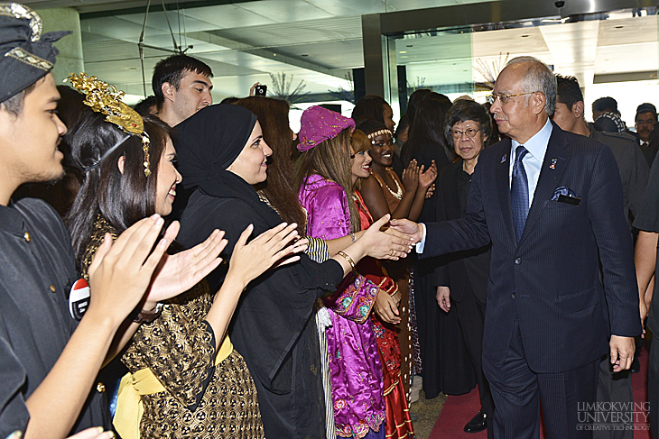 The Mahathir Award for Global Peace - A Global Peace Initiative