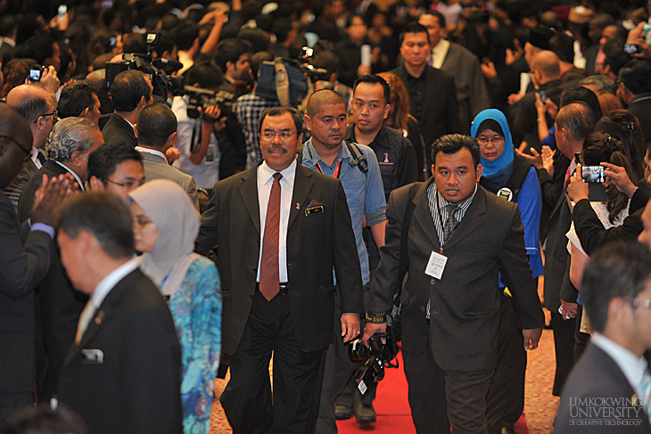 The Mahathir Award for Global Peace - A Global Peace Initiative