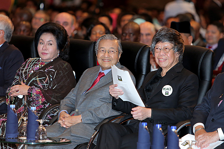 The Mahathir Award for Global Peace - A Global Peace Initiative