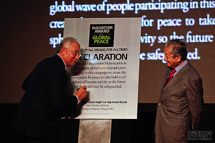 The Mahathir Award for Global Peace - A Global Peace Initiative