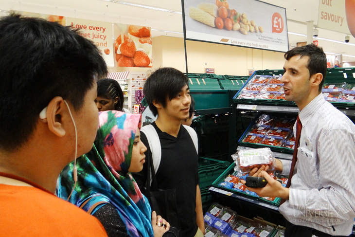 Global Classroom students learn about Tesco’s operation