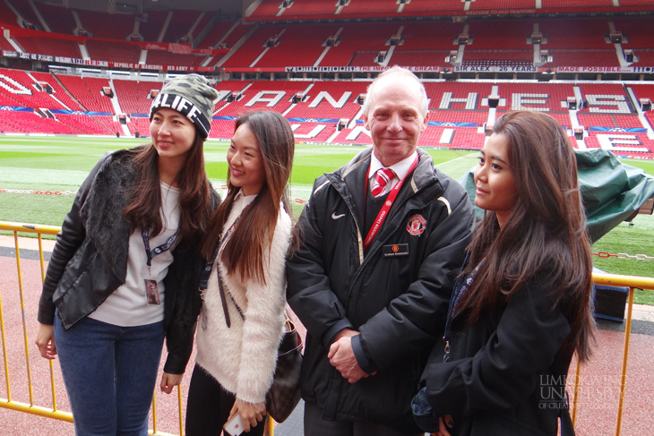 Global Classroom students visit the Manchester United Stadium