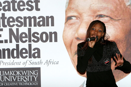 mandela_gets_honorary_doctorate_from_limkokwing_university3[1]