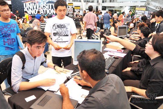 registration_week_for_new_and_returning_students_feb_2013004[1]