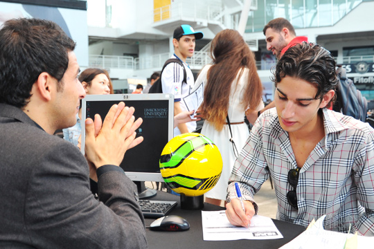 registration_week_for_new_and_returning_students_feb_2013009[1]