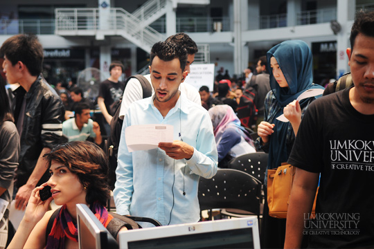 registration_week_for_new_and_returning_students_feb_2013024[1]