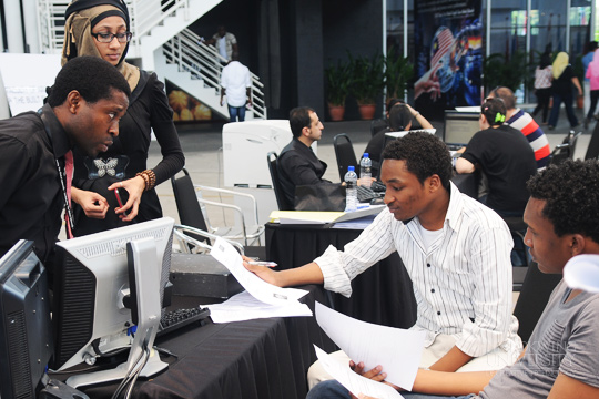 registration_week_for_new_and_returning_students_feb_2013025[1]
