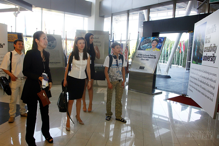 russian_olympic_school_programme_winner_visits_limkokwing2[1]