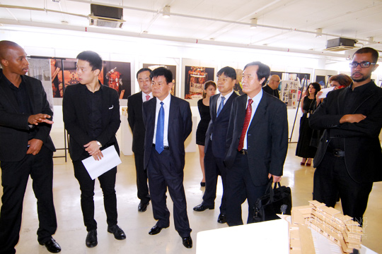 south_koreas_hanam_state_governor_visits_limkokwing014[1]