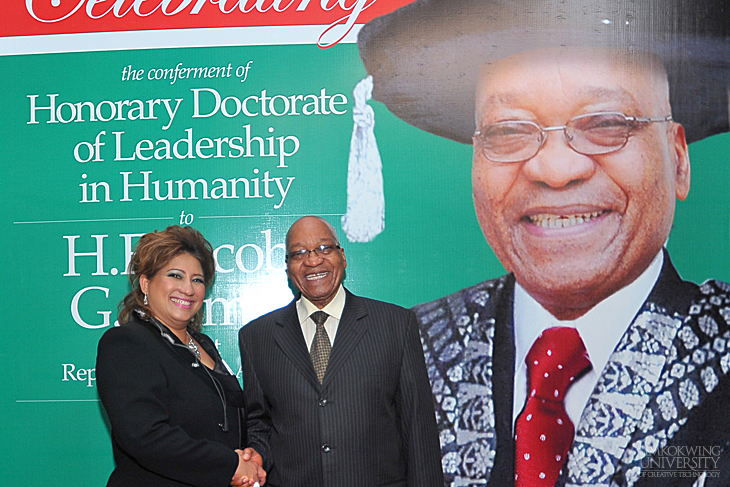 Jacob_Zuma_to_receive_an_honorary_doctorate_076