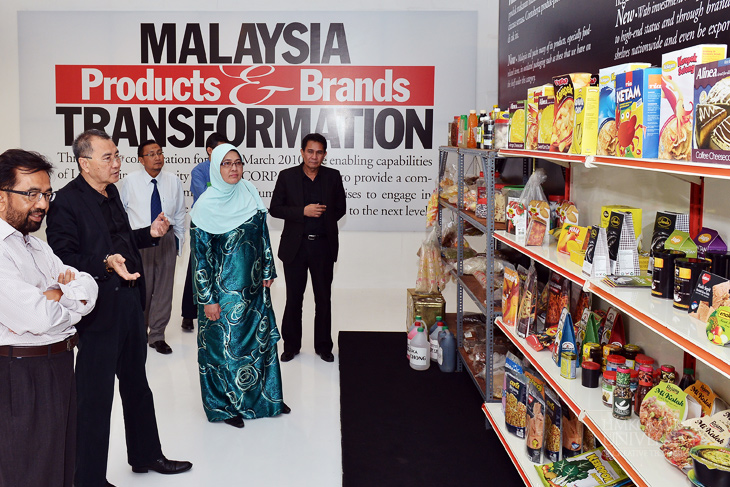 head_of_selangor_halal_hub_development_visits_limkokwing010