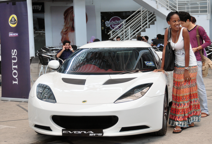 proton_visits_limkokwing_university_of_creative_03