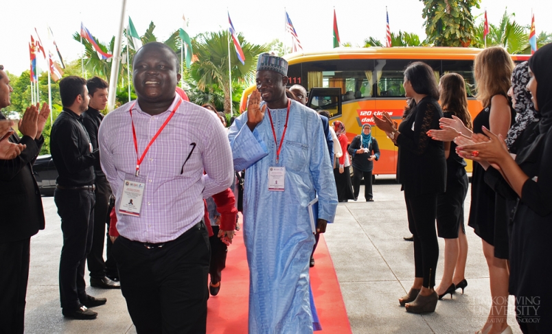 The visitors were given a warm welcome upon arrival.