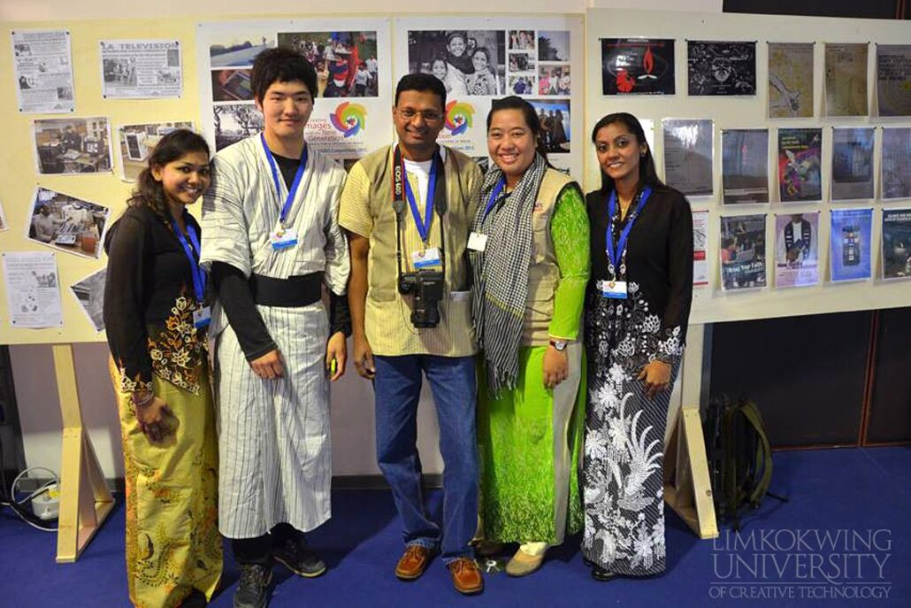 Melissa with her team for the SIGNIS's Video Journalist programme in Cambodia.