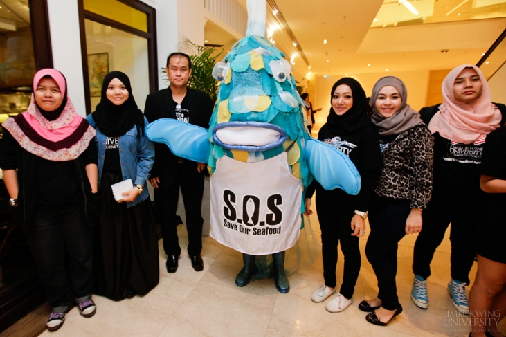 The 'HAPPY TEAM' with their lecturer and project adviser, Mr. Simon Wong and their mascot