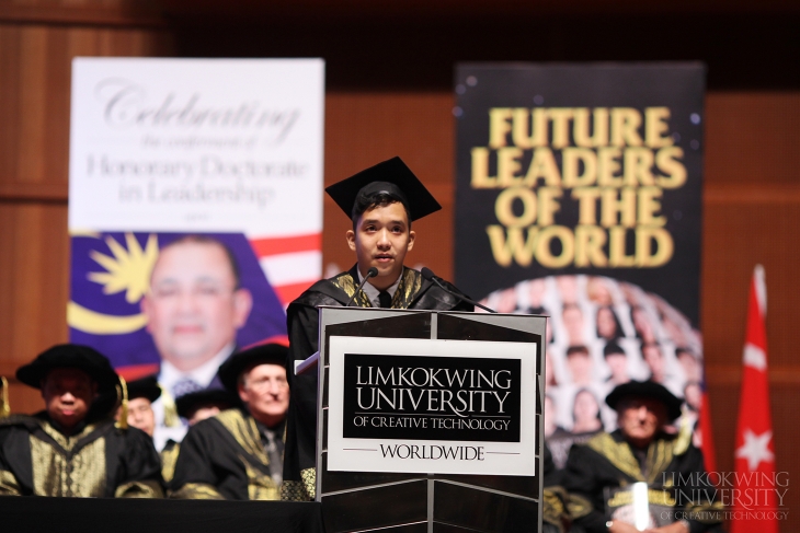 Over a thousand students graduates from Limkokwing University_020