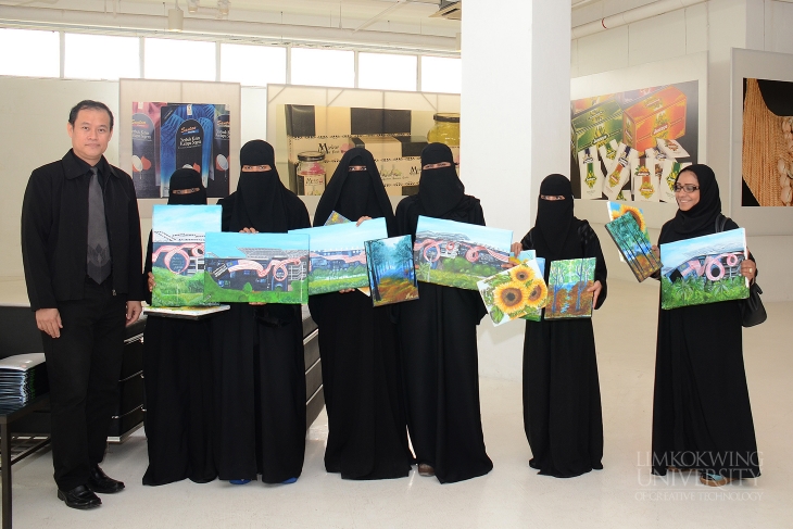 Jazan University students complete four-week creative summer camp_005