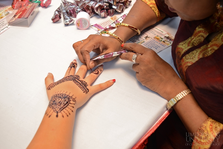 Diwali Bazaar at Limkokwing University to usher in the Festival of Light_010