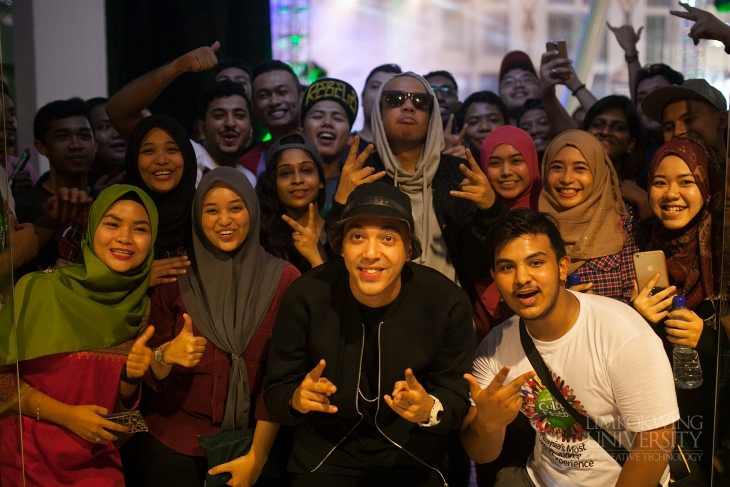 Limkokwing celebrates diversity at the Cultural Festival 2015_002