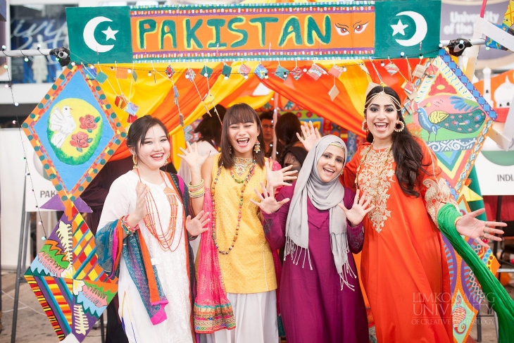 Limkokwing celebrates diversity at the Cultural Festival 2015_015