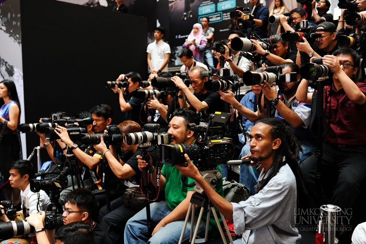 Limkokwing students volunteer for KL Fashion Week 2015_004