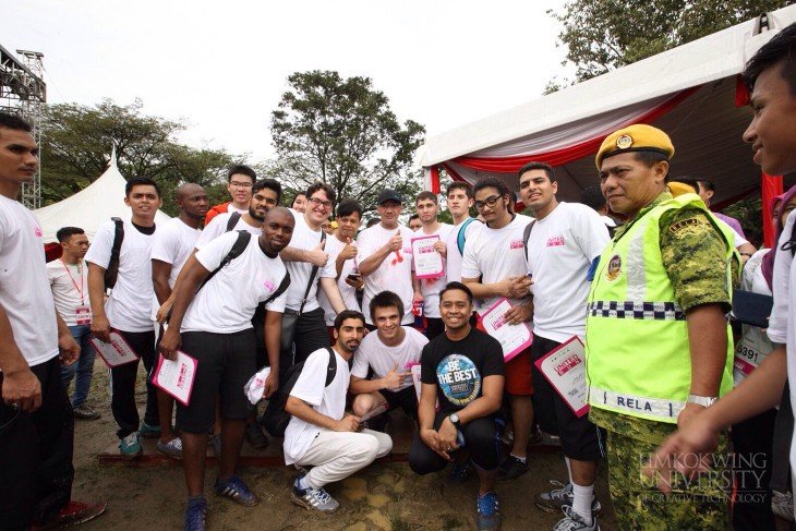 Limkokwing international students run for unity in the Malaysian United Run 2015_001