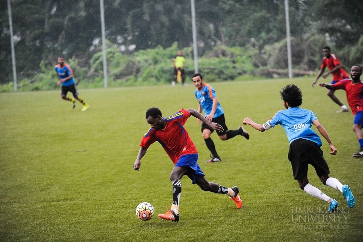 Champions of the Limkokwing University Football Club_002