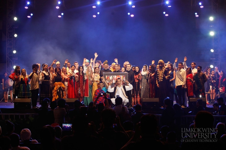 Thousands throng Limkokwing University Cultural Festival_014