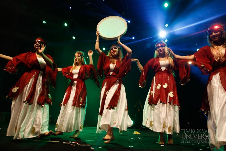 Thousands throng Limkokwing University Cultural Festival_015