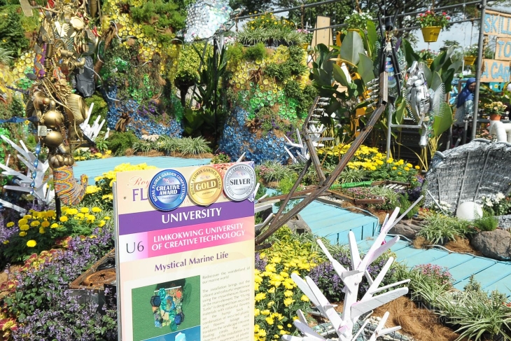 Limkokwing University bags 5 Awards at Royal Floria_006