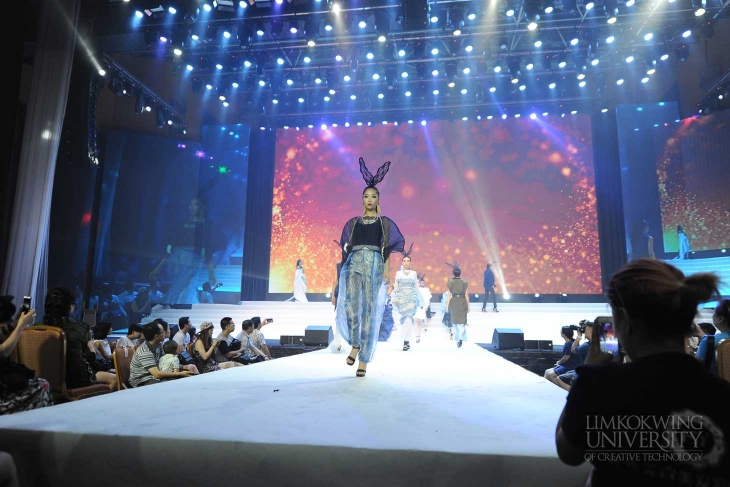 Limkokwing’s fashion students leave their mark in China_006