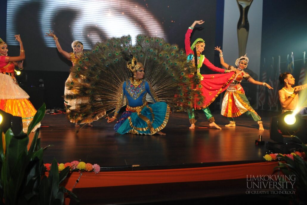 Uthraa Deepavali Night at Limkokwing University_006