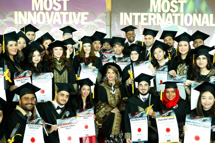 Limkokwing University Graduation - Class of 2016 Future Leaders of the World_005