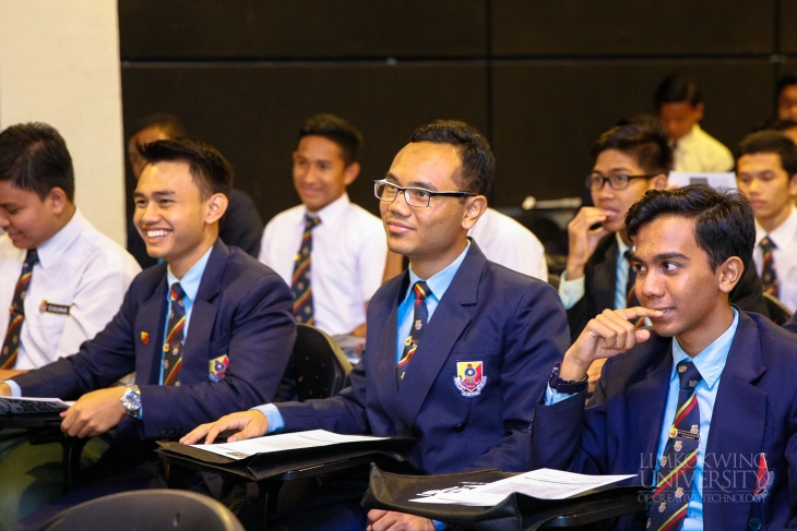 Career Planning with 106 students from Sekolah Sultan Alam Shah_008