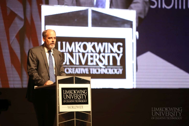 Limkokwing University hosts memorable 2017 Commonwealth Youth Summit_005