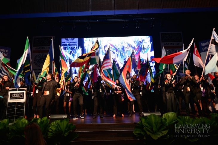 Tan Sri Dr. Lim Kok Wing receives Commonwealth Champions Award_006