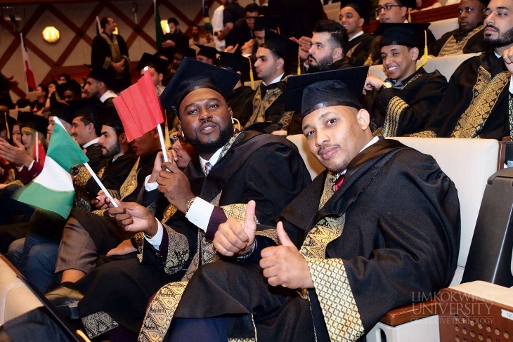 Limkokwing Class of 2017 Graduation_024