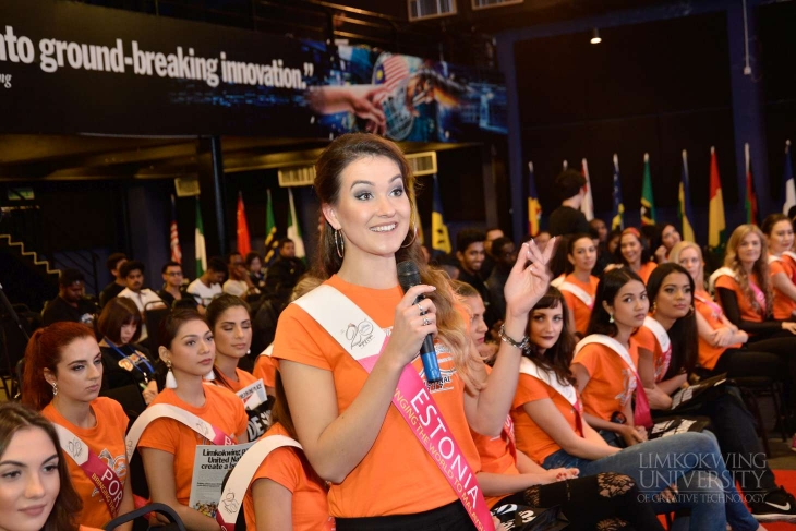 Miss Tourism International contestants visit Limkokwing UniversityIt’s beautiful when cultures mix_009