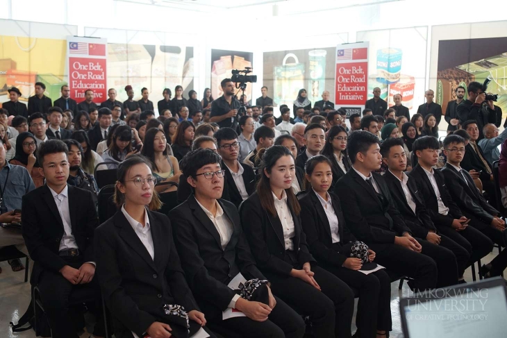 Limkokwing English International (LEI) bids farewell to first batch of hearing-impaired graduates from China_003