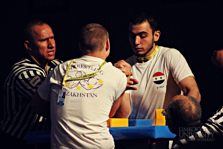 Ali Alfraih – The Arm Wrestler_002