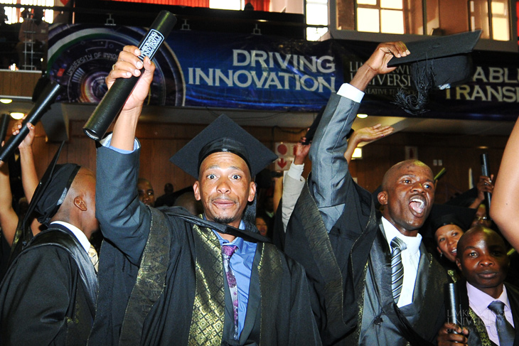 graduate_from_limkokwing_ (26)