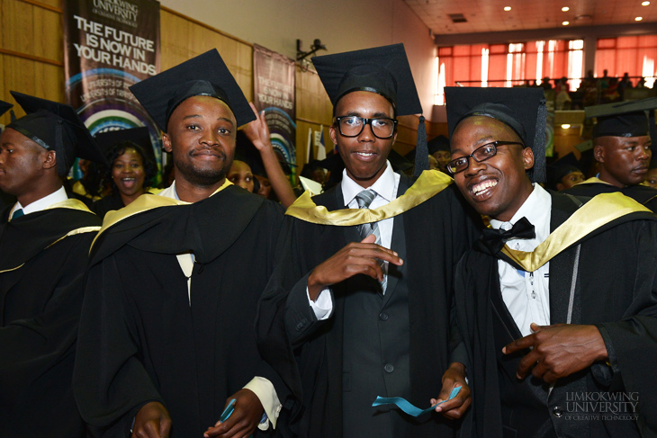 graduate_from_limkokwing_ (38)