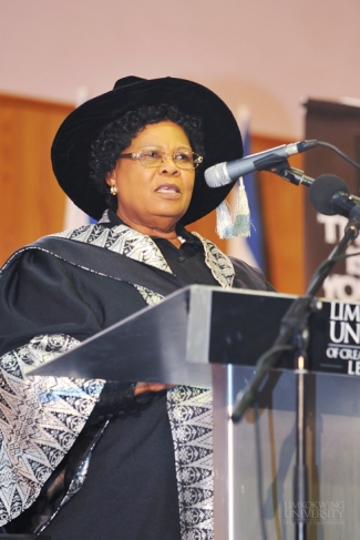 graduate_from_limkokwing_ (56)