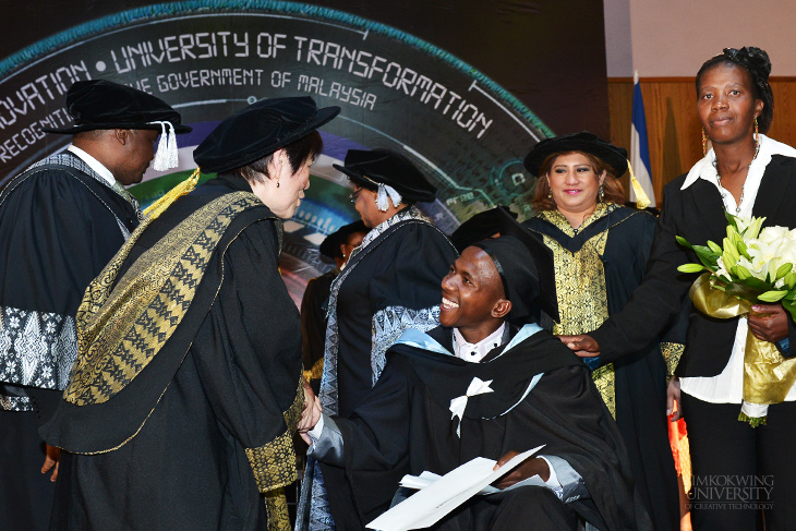 graduate_from_limkokwing_ (65)