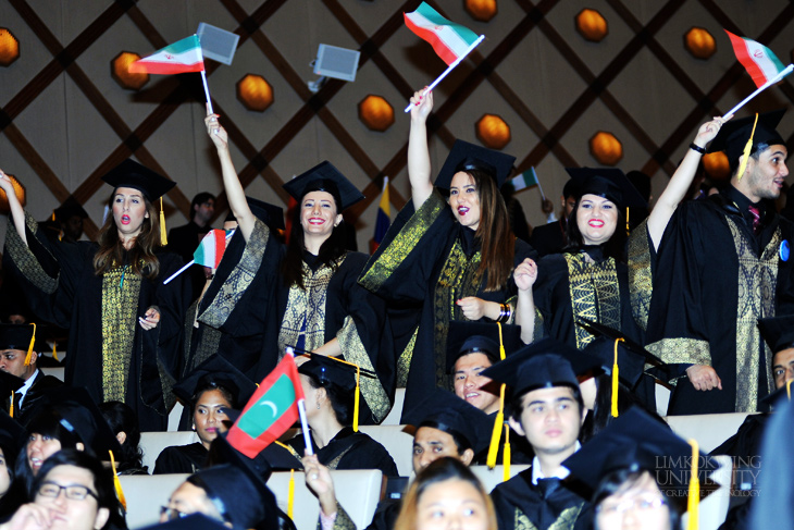 graduation_ceremony_july_2013094