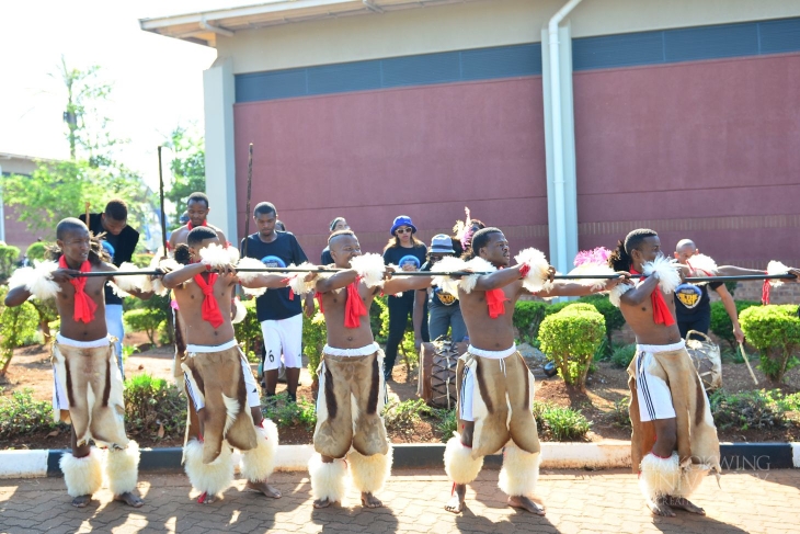 Limkokwing Swaziland presents scrolls to 675 Graduates_002