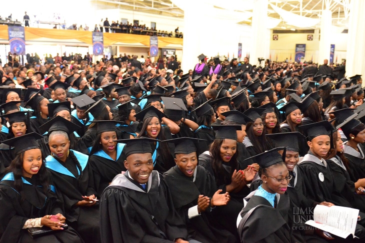 Limkokwing Swaziland presents scrolls to 675 Graduates_009