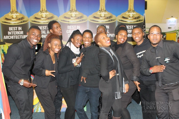 Limkokwing Swaziland receives award for the Best Exhibition Stall_002