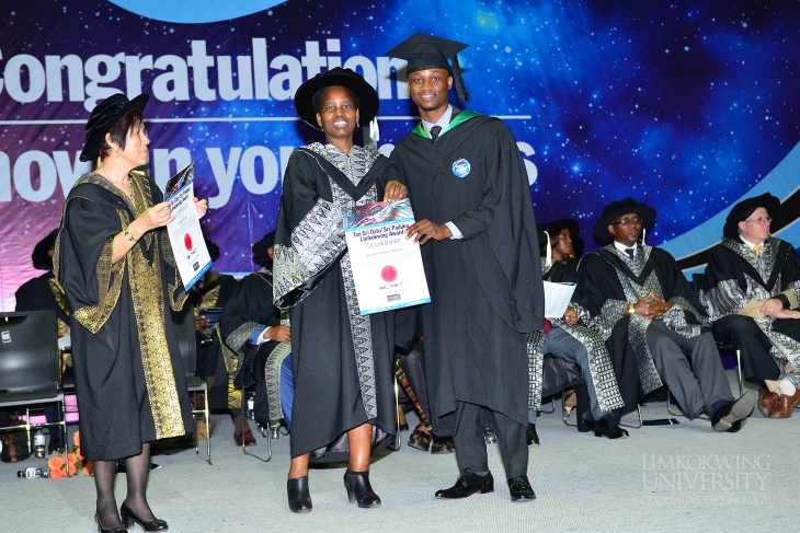 The Future is Now in Your Hands Ceremony Releases 1200 Batswana Graduates into Industries_010